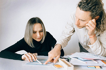 Financial Coaching Image 3: Couple